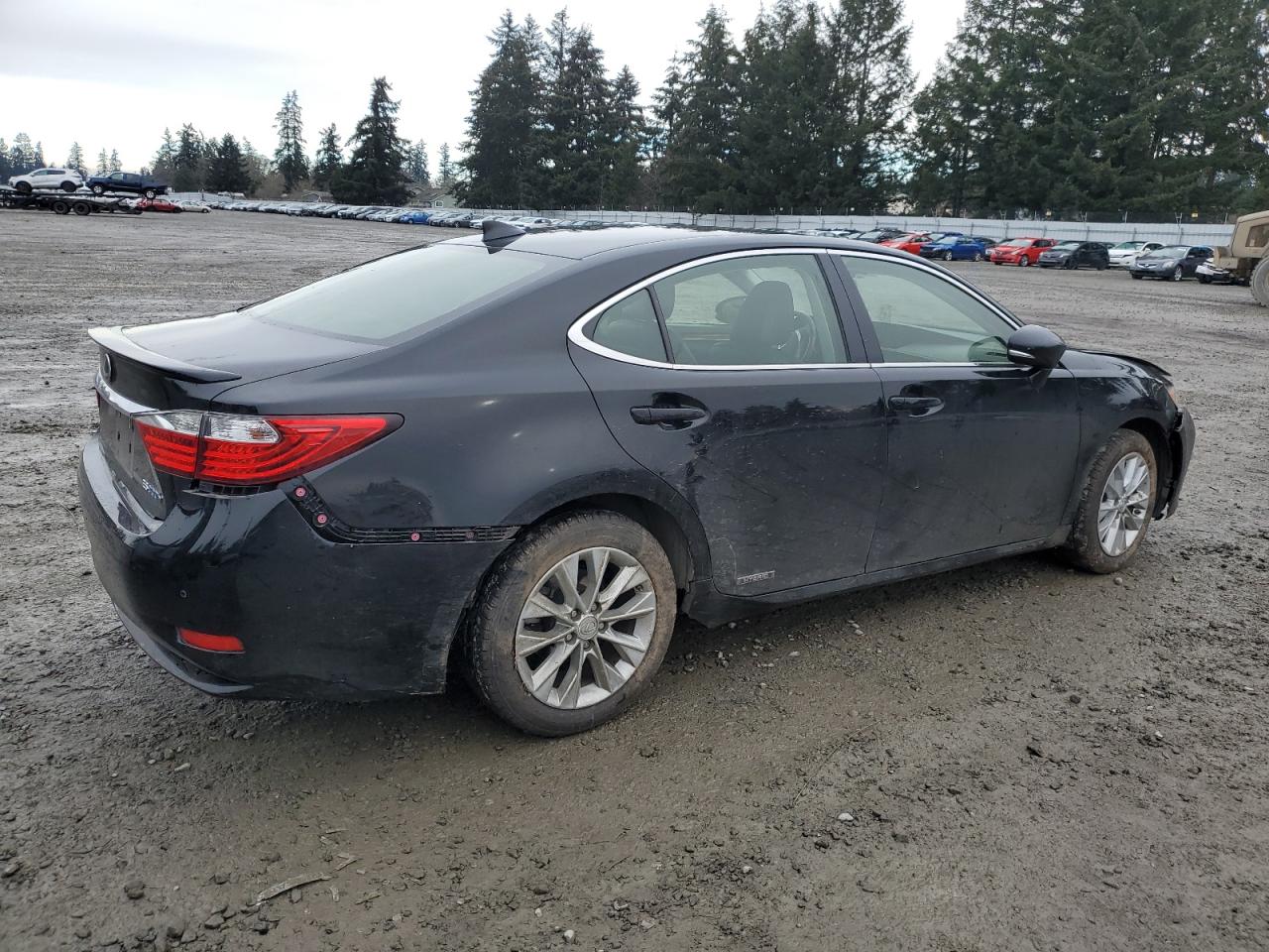 2015 Lexus ES VIN JTHBW1GG7F2085270 Copart auction photo, front end / rear end damage thumbnail 3