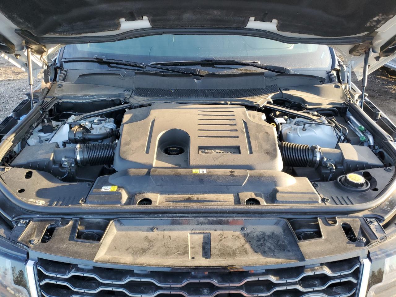2019 Land Rover Range Rover VIN SALWR2RU1KA865101 Copart auction photo, front end / side damage thumbnail 12