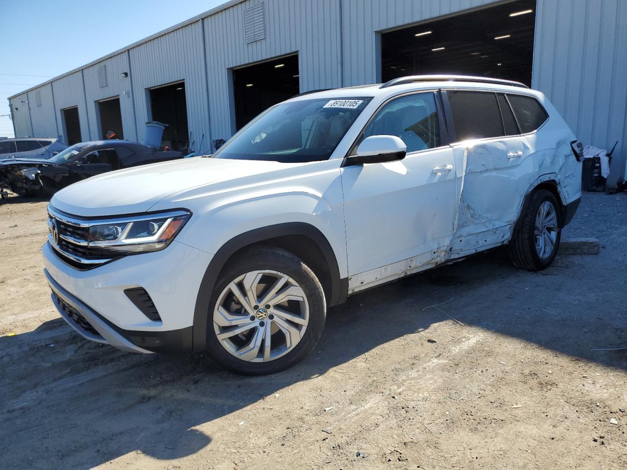 2021 Volkswagen Atlas VIN 1V2KR2CA6MC561885