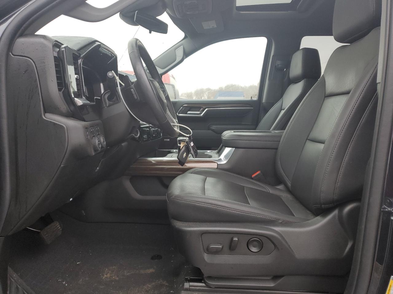 2022 Chevrolet Silverado VIN 1GCUDEEL4NZ577509 Copart auction photo, burn damage thumbnail 7