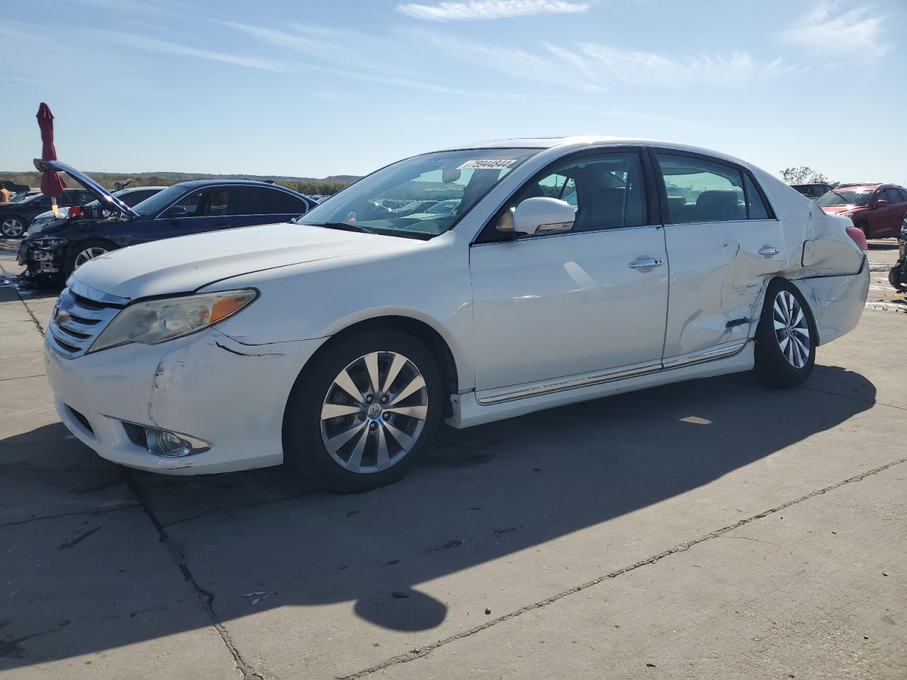 2011 Toyota Avalon VIN 4T1BK3DB2BU421242