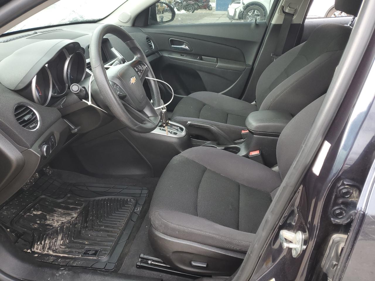2015 Chevrolet Cruze VIN 1G1PC5SB6F7127653 Copart auction photo, vandalism / side damage thumbnail 7