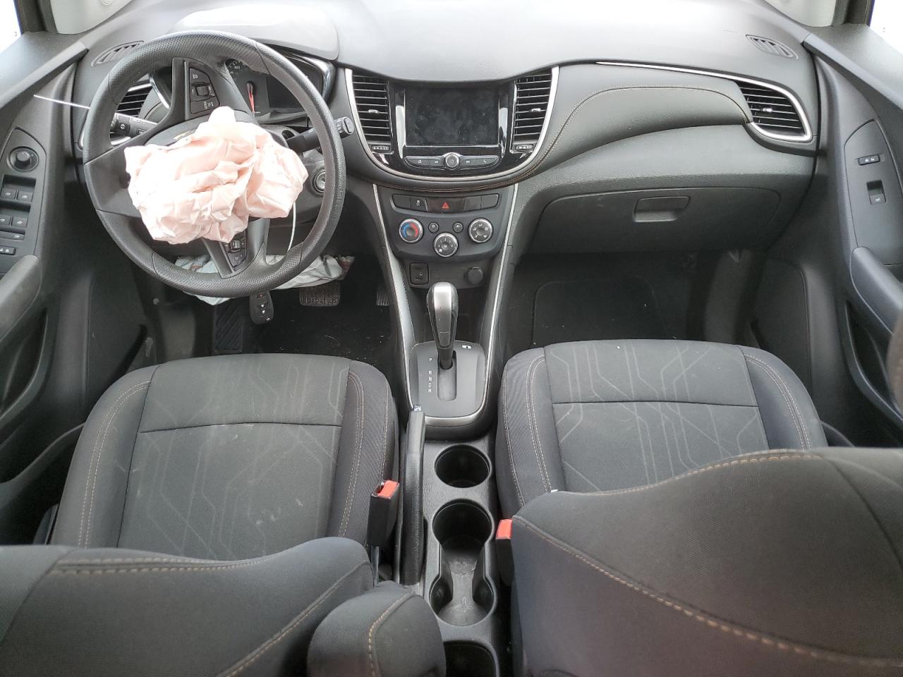 2019 Chevrolet Trax VIN 3GNCJLSB6KL269160 Copart auction photo, front end damage thumbnail 8