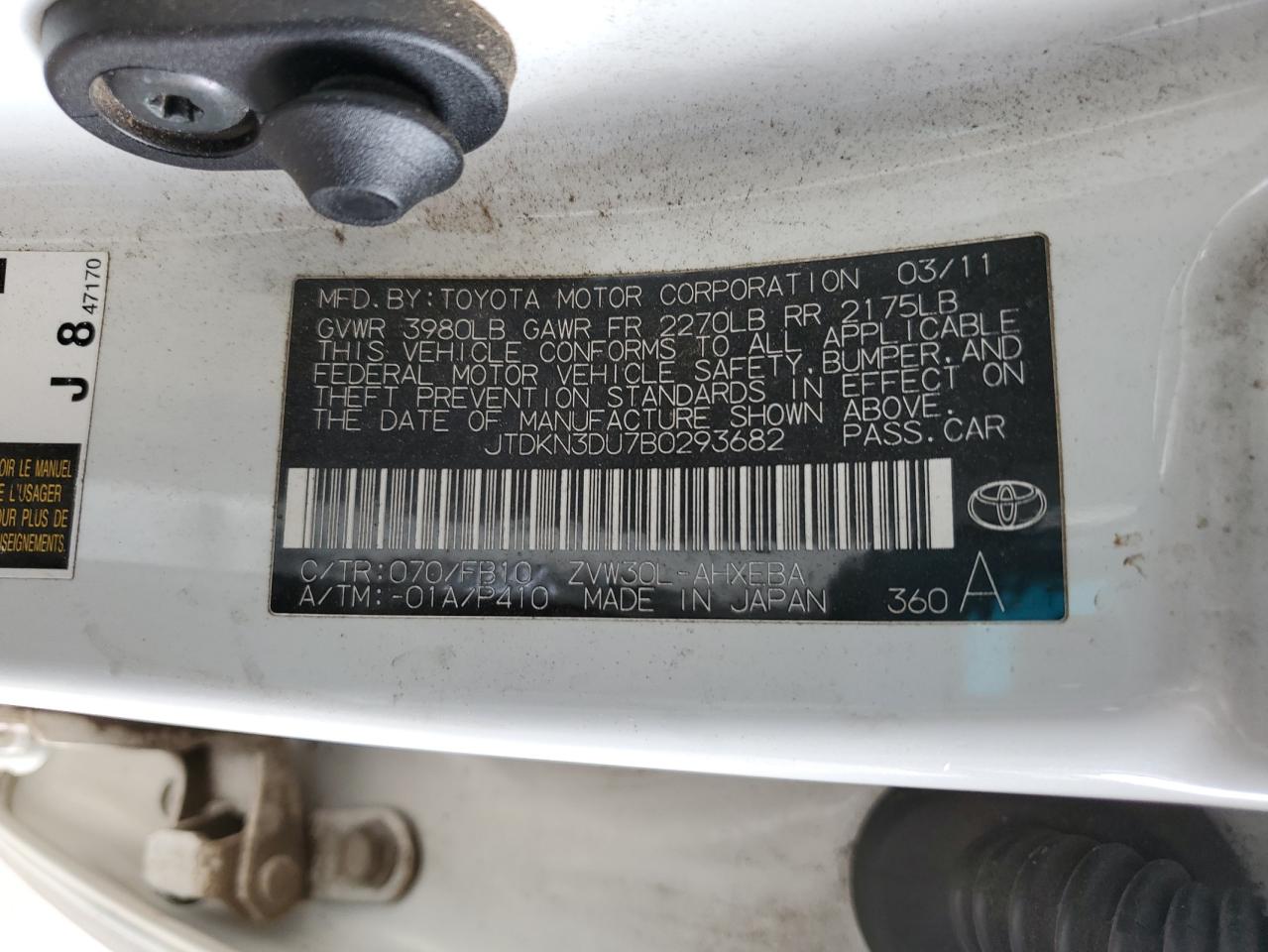 2011 Toyota Prius VIN JTDKN3DU7B0293682 Copart auction photo, minor dent/scratches damage thumbnail 12