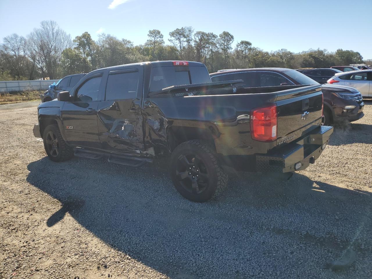 2017 Chevrolet Silverado VIN 3GCUKSEC4HG179127 Copart auction photo, side / minor dent/scratches damage thumbnail 2
