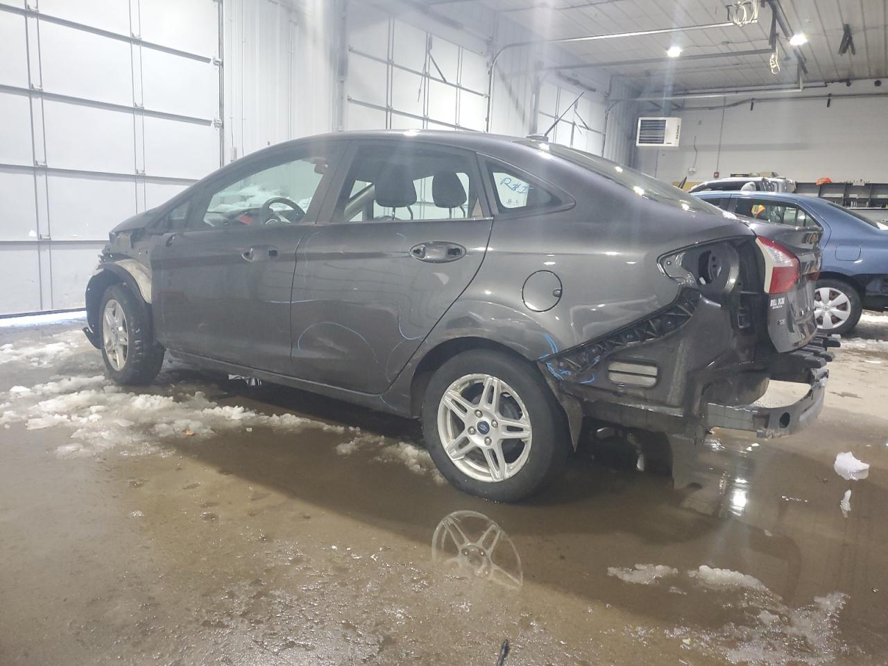 2019 Ford Fiesta VIN 3FADP4BJ7KM116246 Copart auction photo, rear end / minor dent/scratches damage thumbnail 2