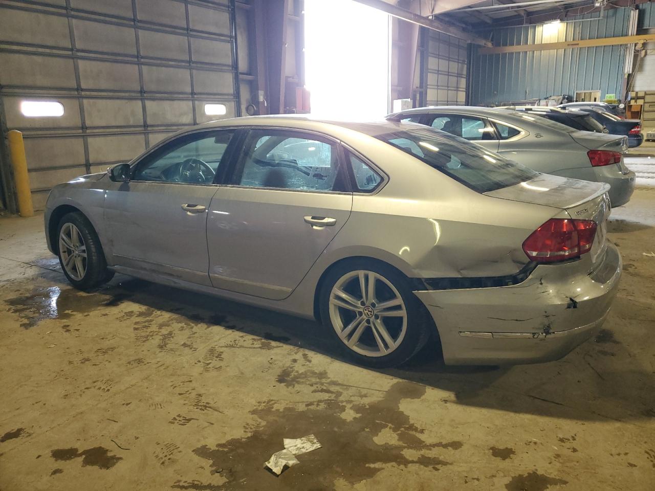 2014 Volkswagen Passat VIN 1VWCM7A32EC054776 Copart auction photo, rear end / undercarriage damage thumbnail 2