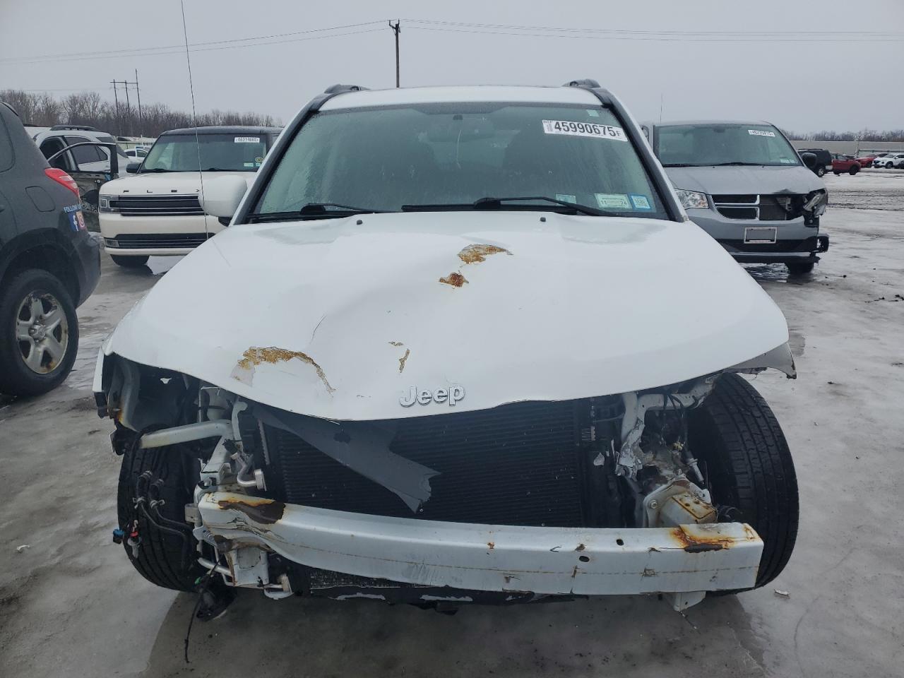 2016 Jeep Compass VIN 1C4NJDEB0GD746486 Copart auction photo, front end damage thumbnail 5