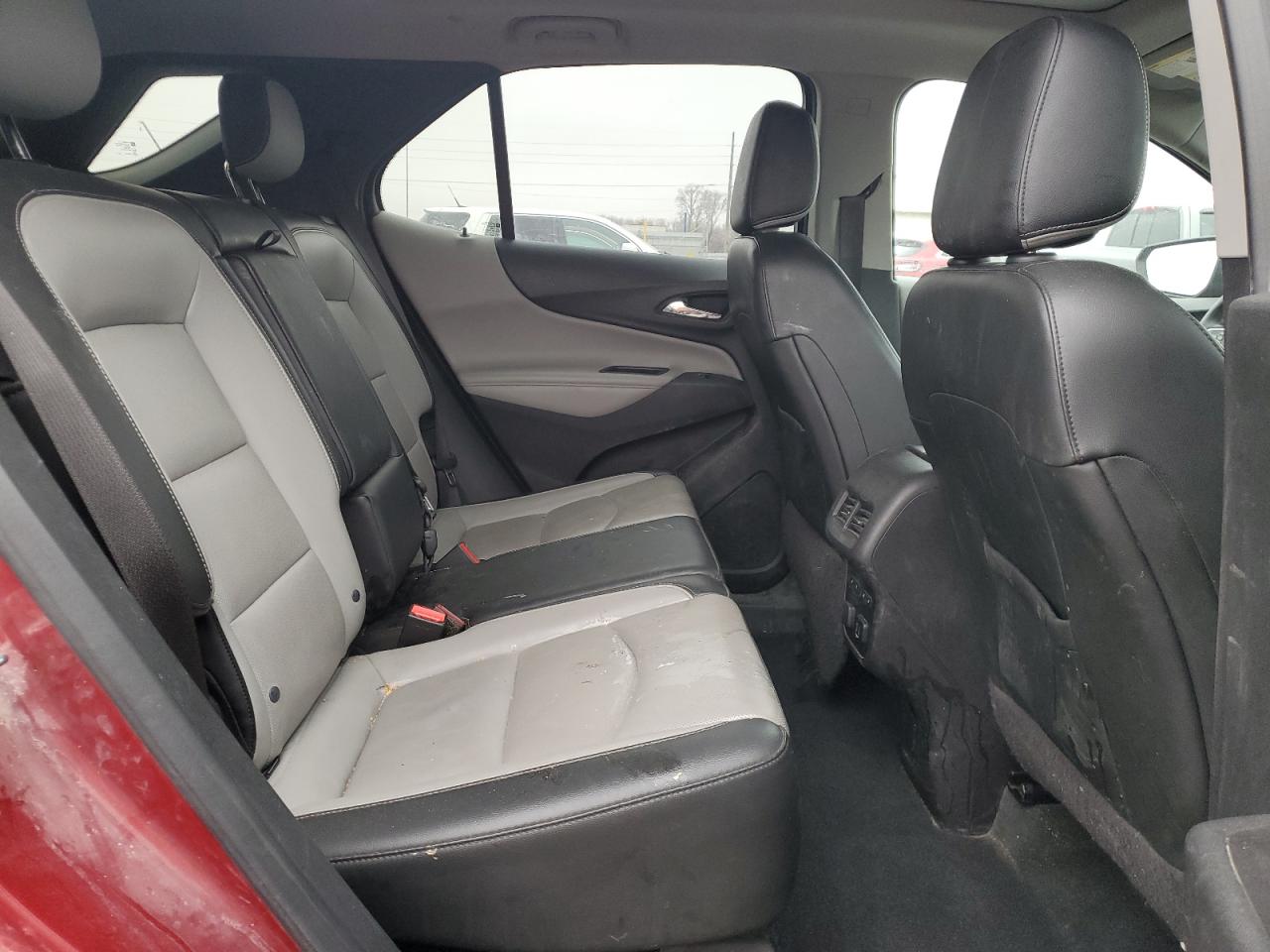 2018 Chevrolet Equinox VIN 2GNAXVEVXJ6104609 Copart auction photo, front end / side damage thumbnail 11