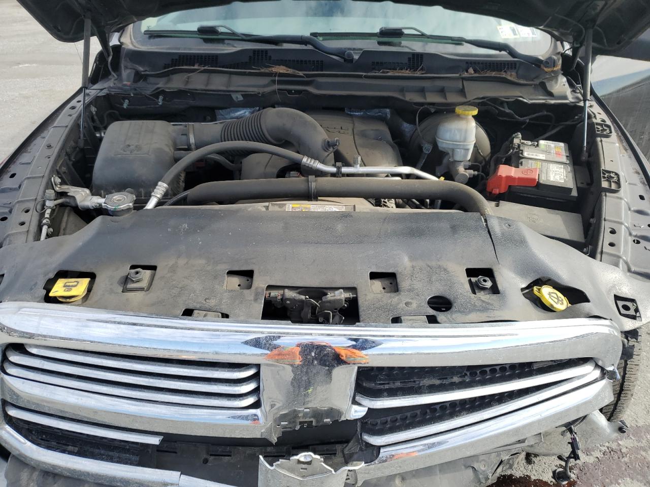2017 RAM 1500 VIN 3C6RR7LT9HG660998 Copart auction photo, front end / minor dent/scratches damage thumbnail 12