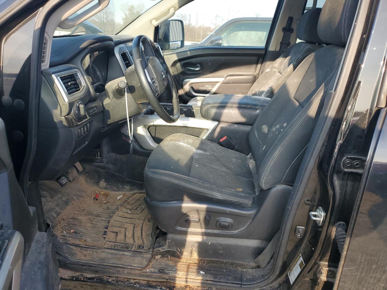 2019 Nissan Titan VIN 1N6AA1E55KN531516 Copart auction photo, all over damage thumbnail 7