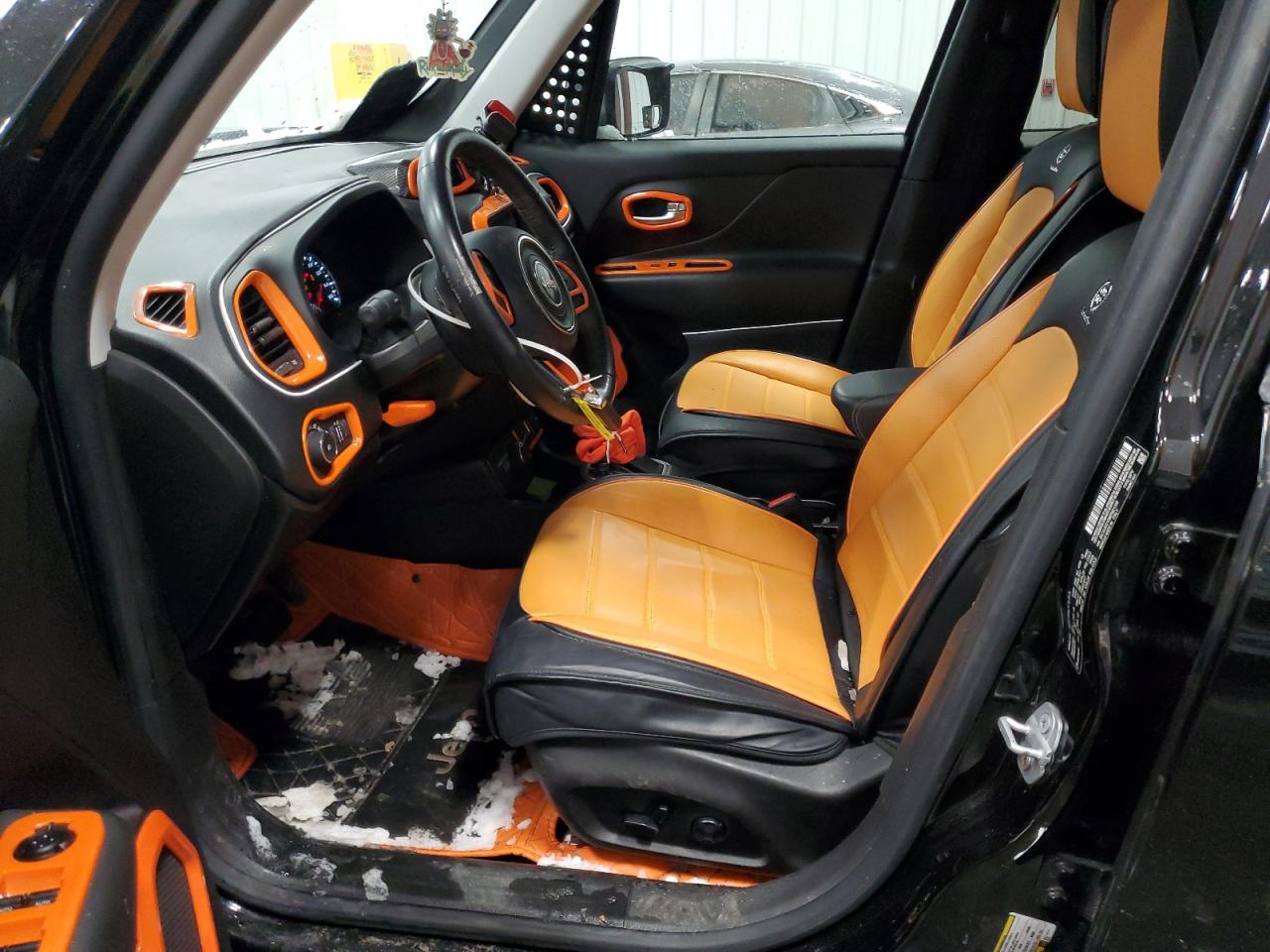 2021 Jeep Renegade VIN ZACNJDD10MPM21355 Copart auction photo, front end / side damage thumbnail 7
