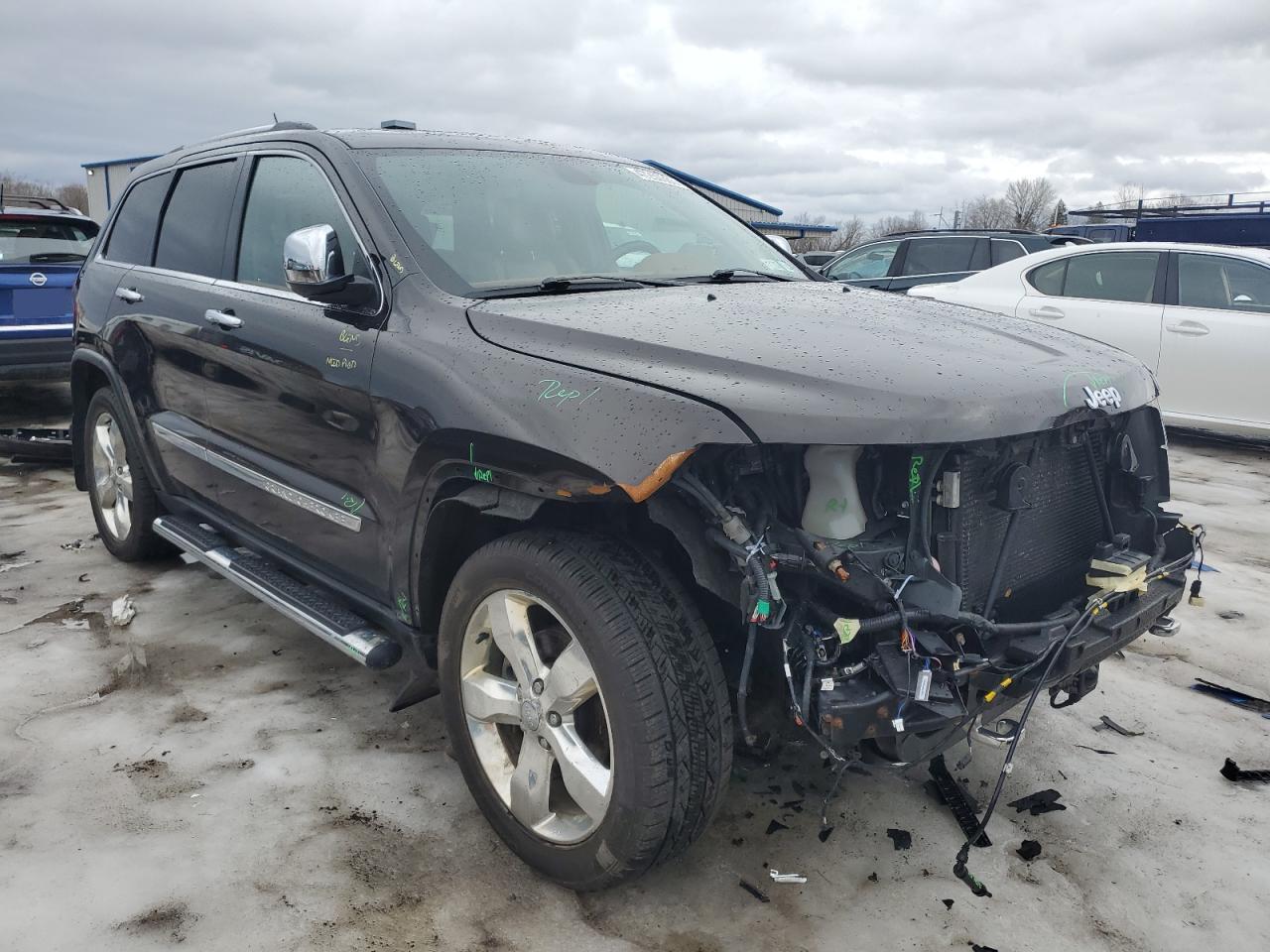 2013 Jeep Grand Cherokee VIN 1C4RJFCG7DC571280 Copart auction photo, front end / minor dent/scratches damage thumbnail 4