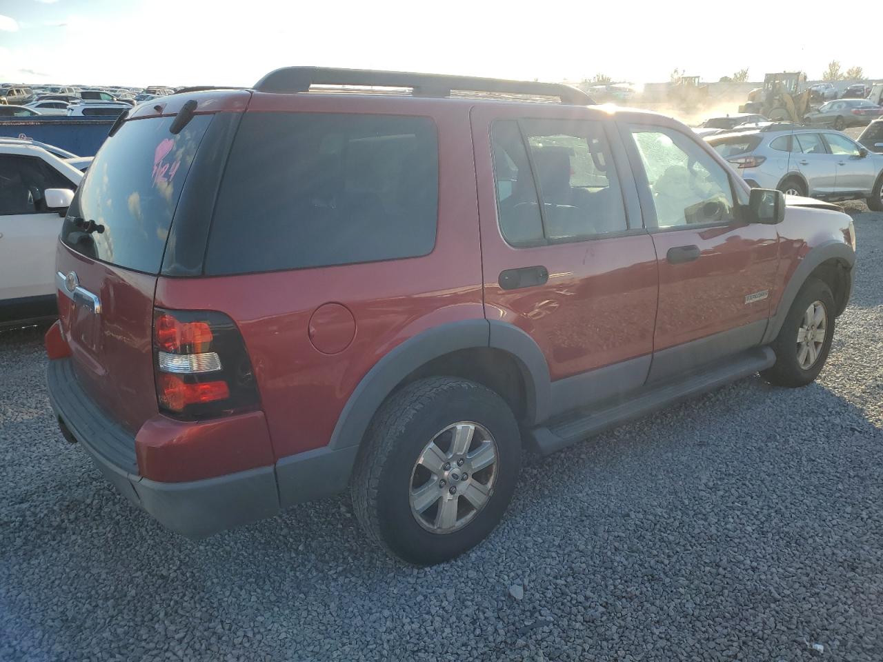 2006 Ford Explorer VIN 1FMEU73E96UB63592 Copart auction photo, front end / minor dent/scratches damage thumbnail 3