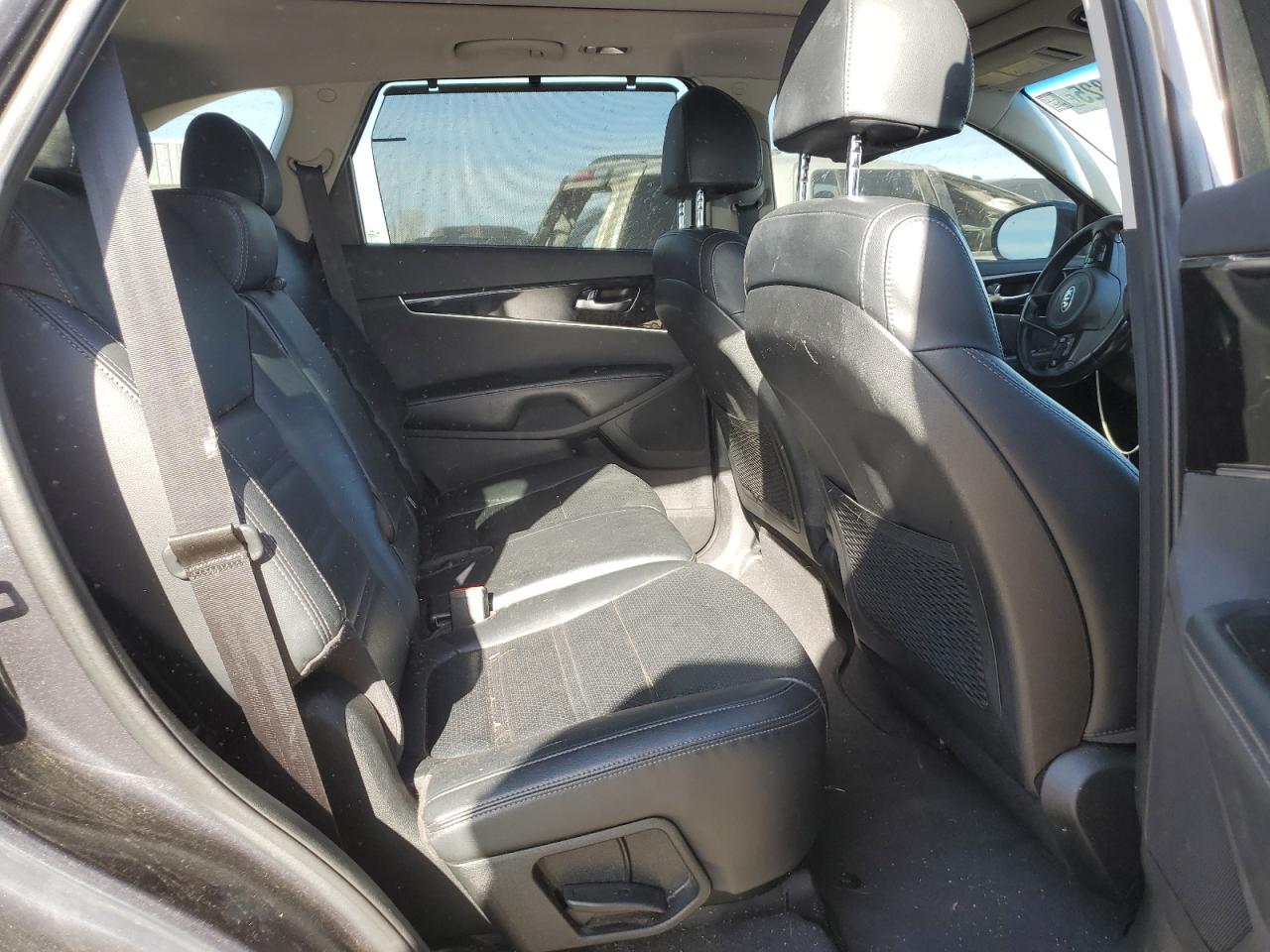 2018 KIA Sorento VIN 5XYPH4A55JG396303 Copart auction photo, front end damage thumbnail 11