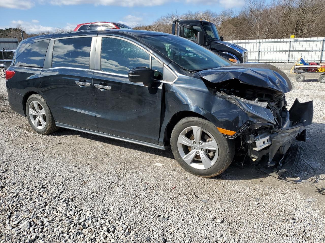 2020 Honda Odyssey VIN 5FNRL6H56LB065958 Copart auction photo, front end damage thumbnail 4