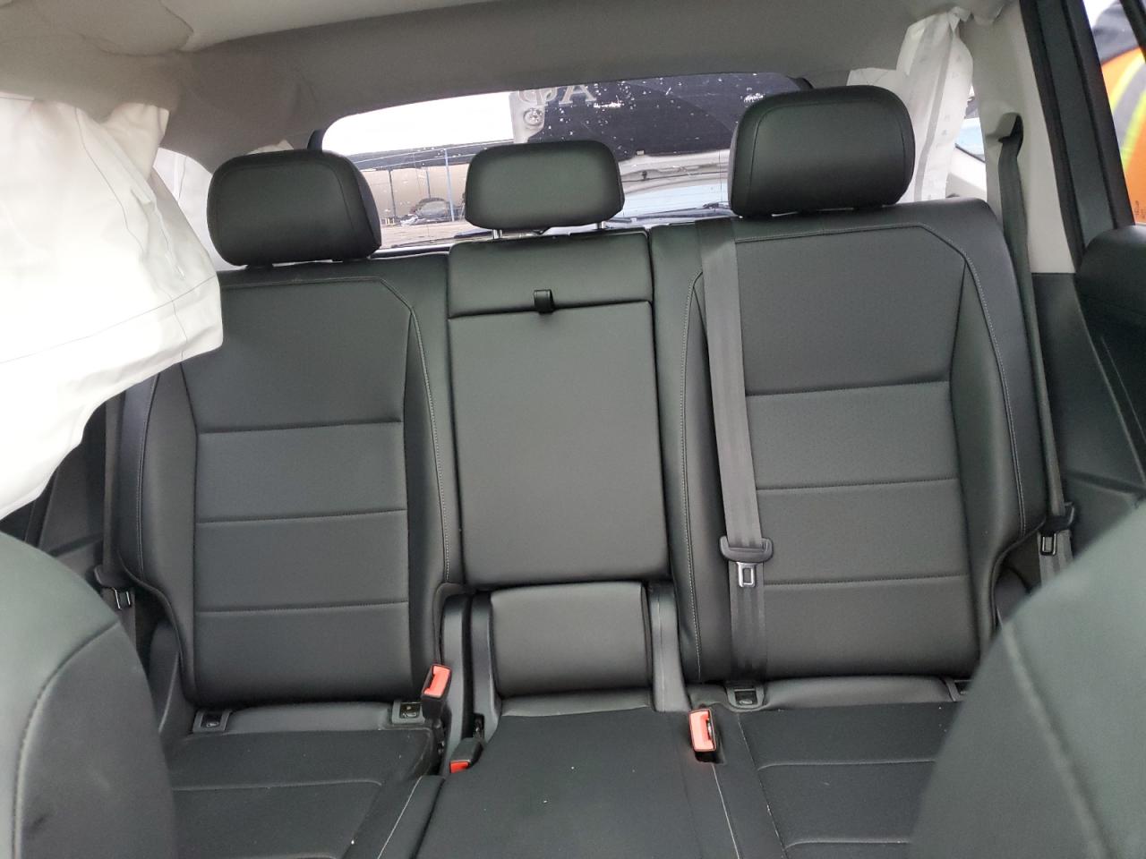 2018 Volkswagen Tiguan VIN 3VV2B7AX8JM120121 Copart auction photo, front end damage thumbnail 10
