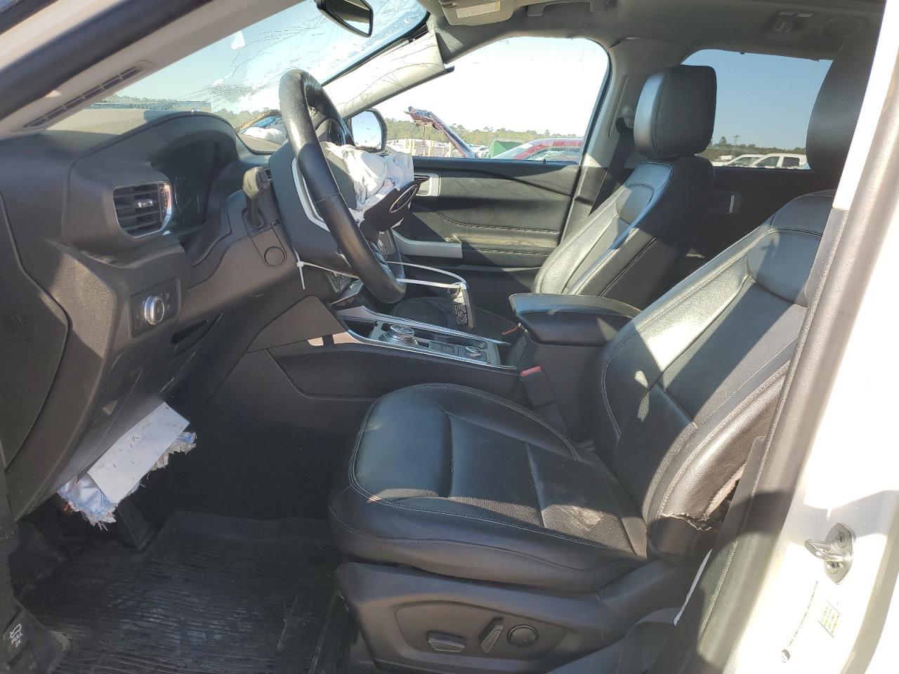 2021 Ford Explorer VIN 1FMSK8FH8MGA56632 Copart auction photo, front end / minor dent/scratches damage thumbnail 7