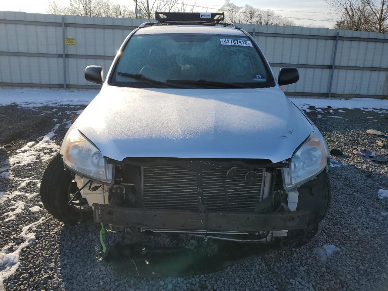 2010 Toyota RAV 4 VIN 2T3BF4DV4AW051843 Copart auction photo, front end damage thumbnail 5