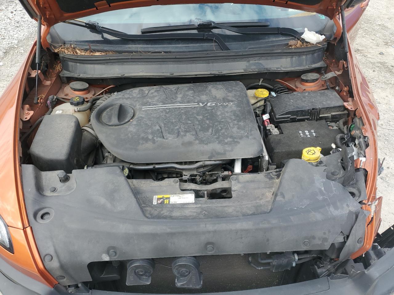 2015 Jeep Cherokee VIN 1C4PJMBS2FW776914 Copart auction photo, front end damage thumbnail 12