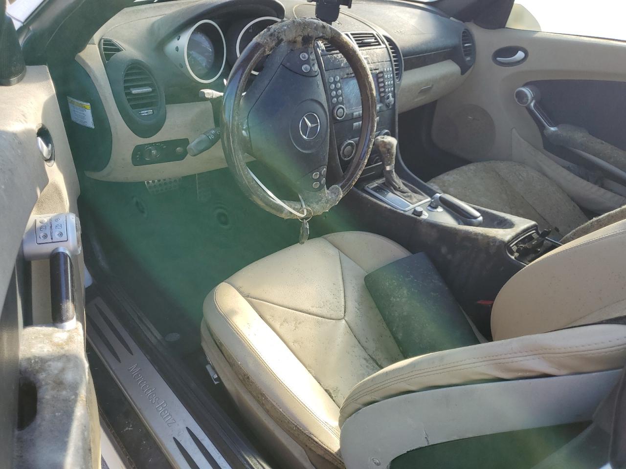 2005 Mercedes-Benz SLK-klasse VIN WDBWK56F25F049054 Copart auction photo, water/flood damage thumbnail 8