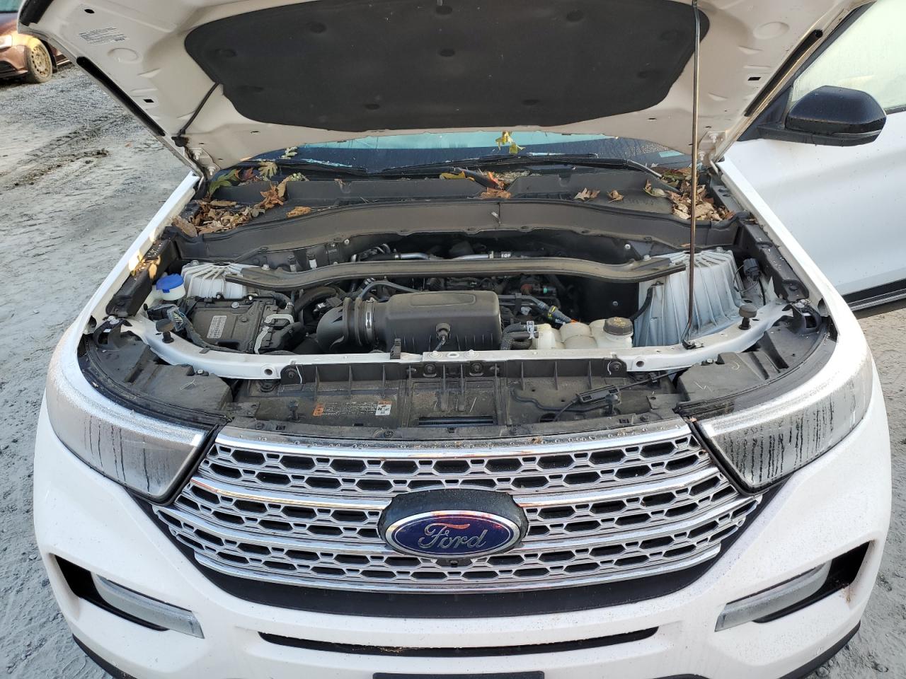 2021 Ford Explorer VIN 1FMSK7FH5MGB92839 Copart auction photo, top/roof damage thumbnail 12
