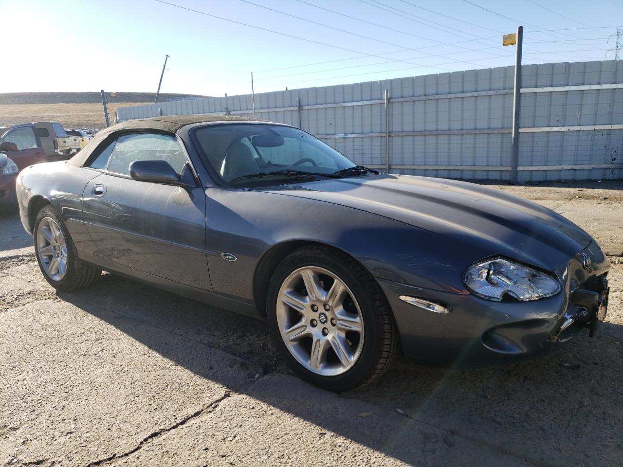 2000 Jaguar XK VIN SAJJA42C7YNA05862 Copart auction photo, front end / rear end damage thumbnail 4