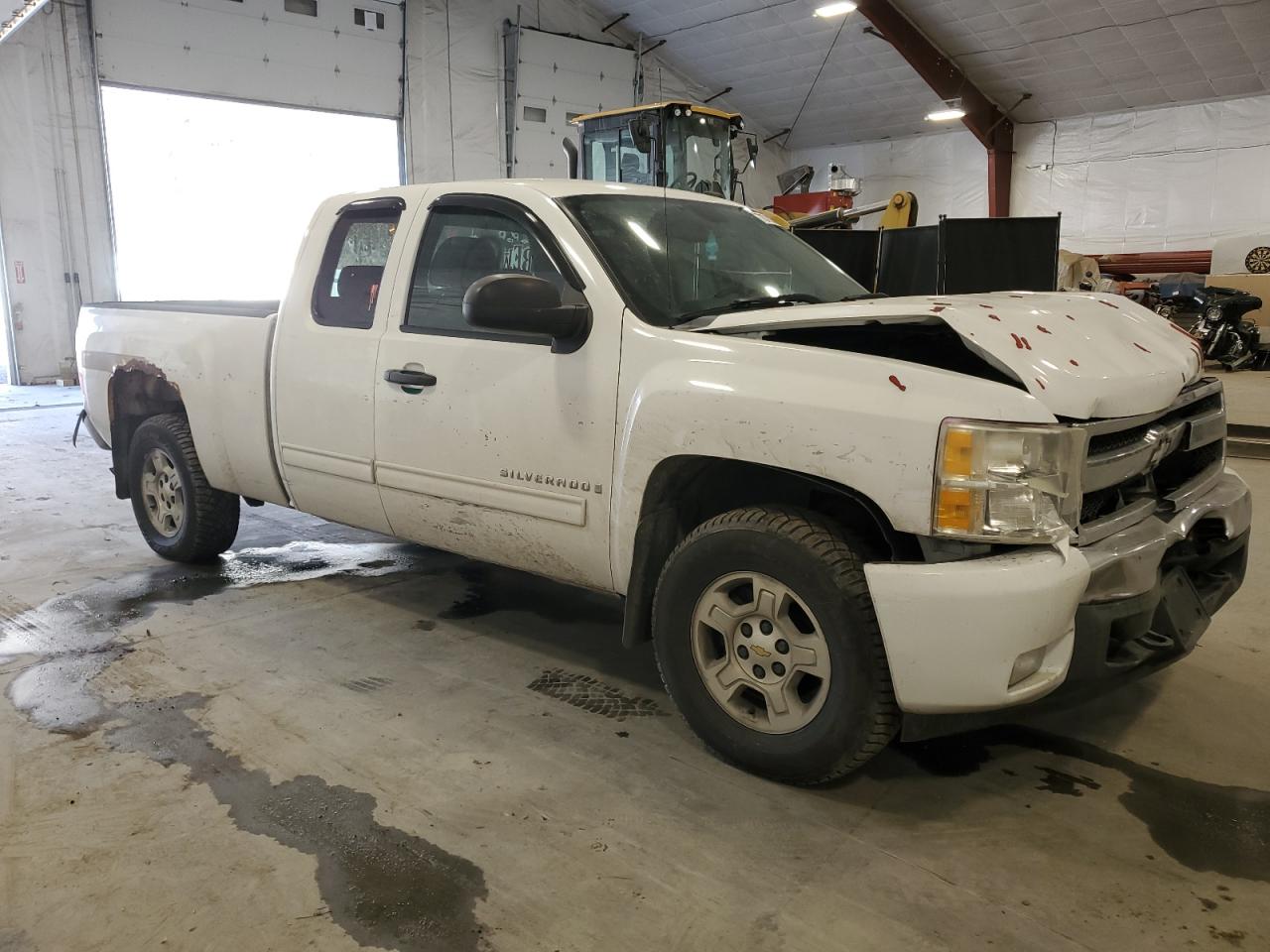 2009 Chevrolet Silverado VIN 1GCEK29JX9Z262155 Copart auction photo, front end / all over damage thumbnail 4