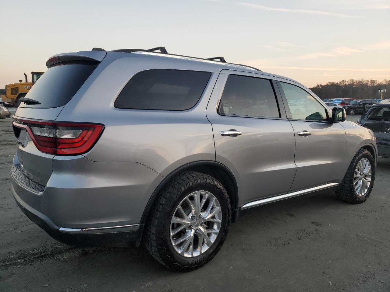 2017 Dodge Durango VIN 1C4RDHAG3HC648092 Copart auction photo, front end / minor dent/scratches damage thumbnail 3