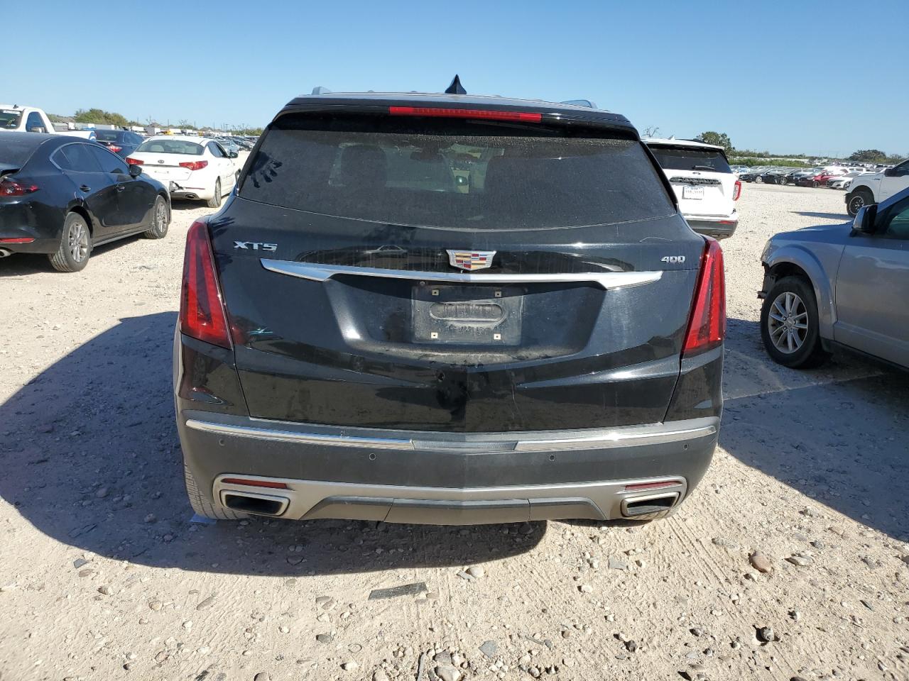 2020 Cadillac XT5 VIN 1GYKNCRSXLZ129602 Copart auction photo, front end damage thumbnail 6