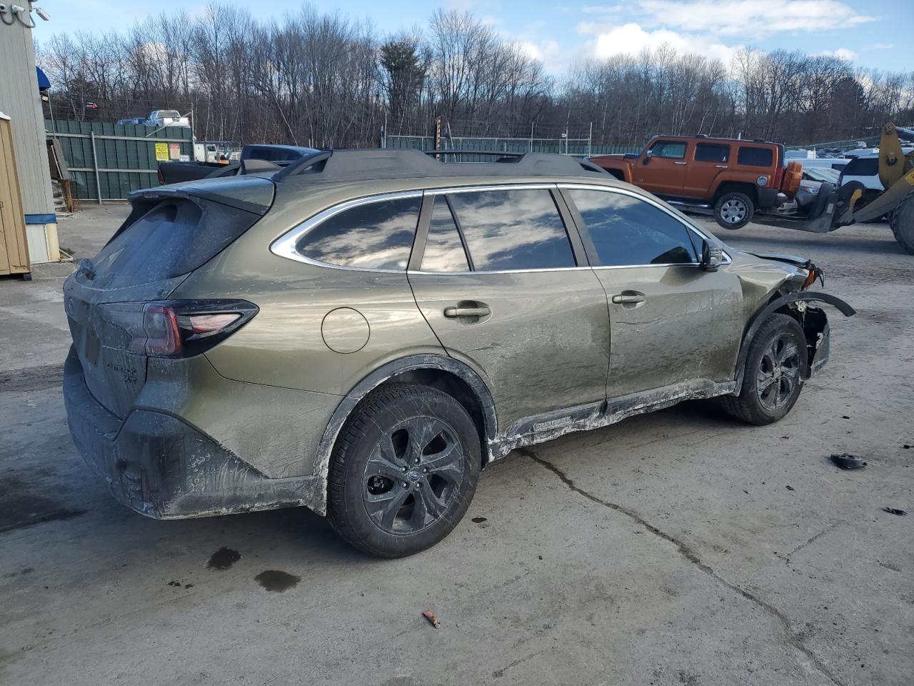 2021 Subaru Outback VIN 4S4BTGLD1M3177275 Copart auction photo, front end / side damage thumbnail 3