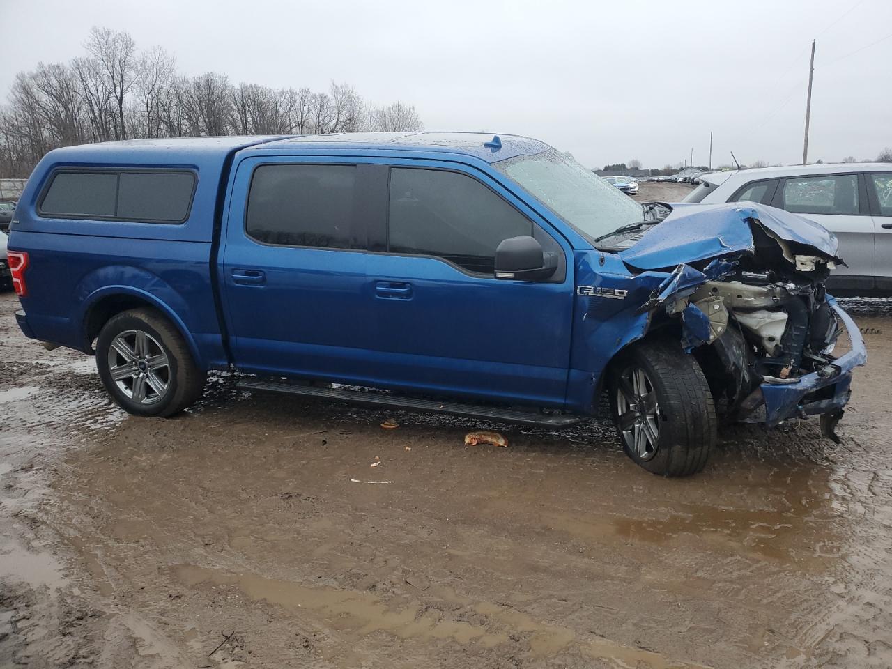 2018 Ford F-150 VIN 1FTEW1E58JFB56607 Copart auction photo, front end / side damage thumbnail 4