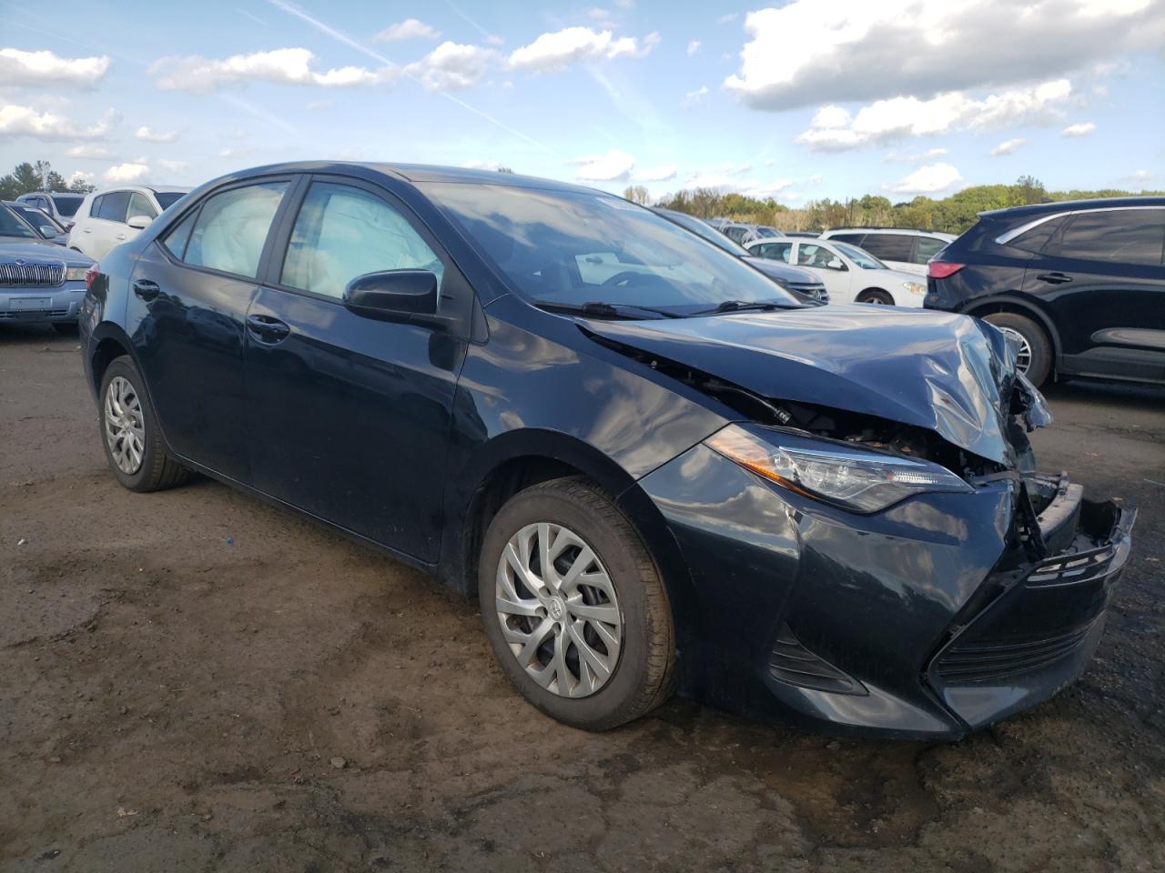 2019 Toyota Corolla VIN 2T1BURHE9KC202605 Copart auction photo, front end / minor dent/scratches damage thumbnail 4