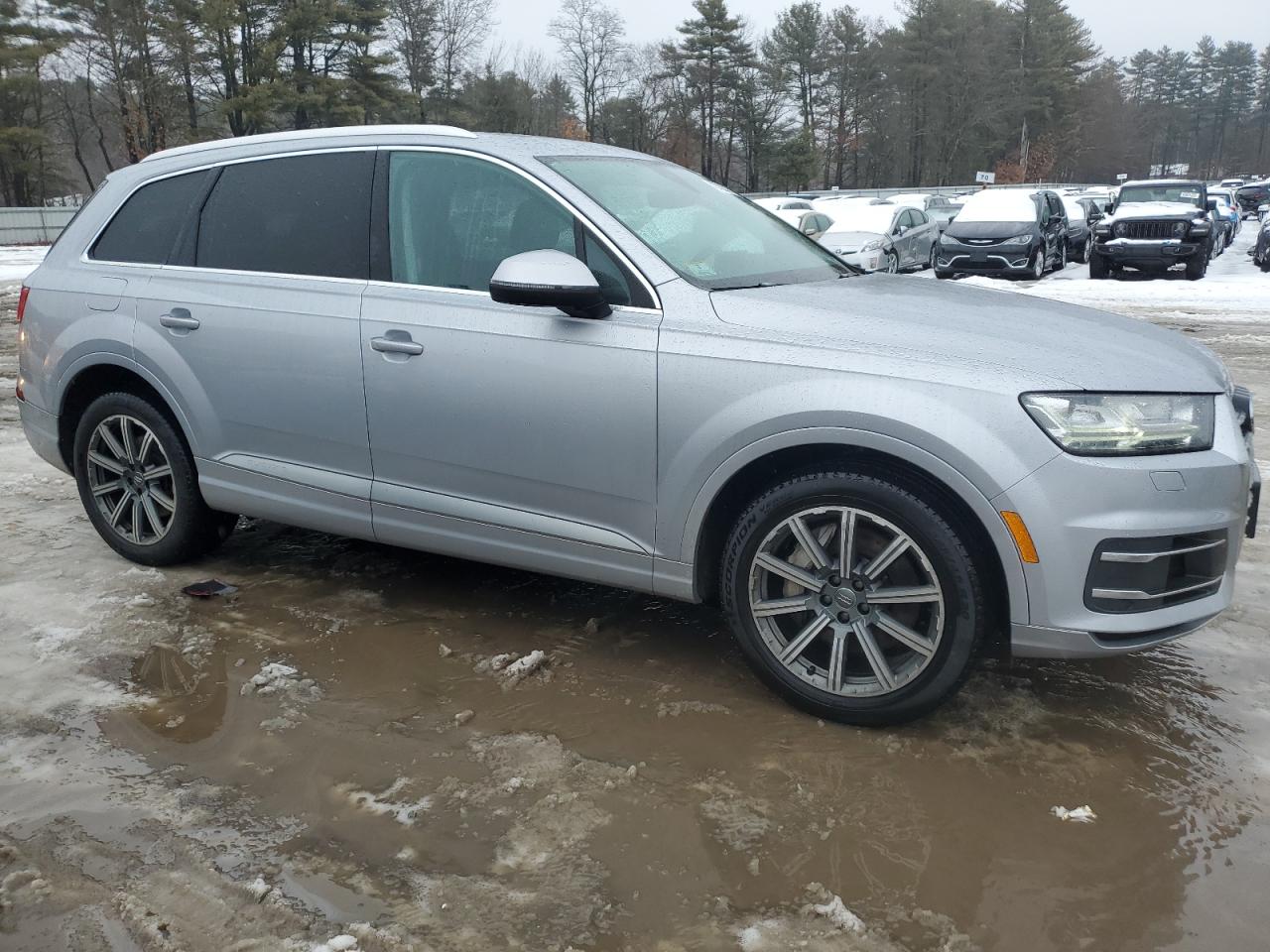 2018 Audi Q7 VIN WA1VAAF77JD032915 Copart auction photo, front end damage thumbnail 4