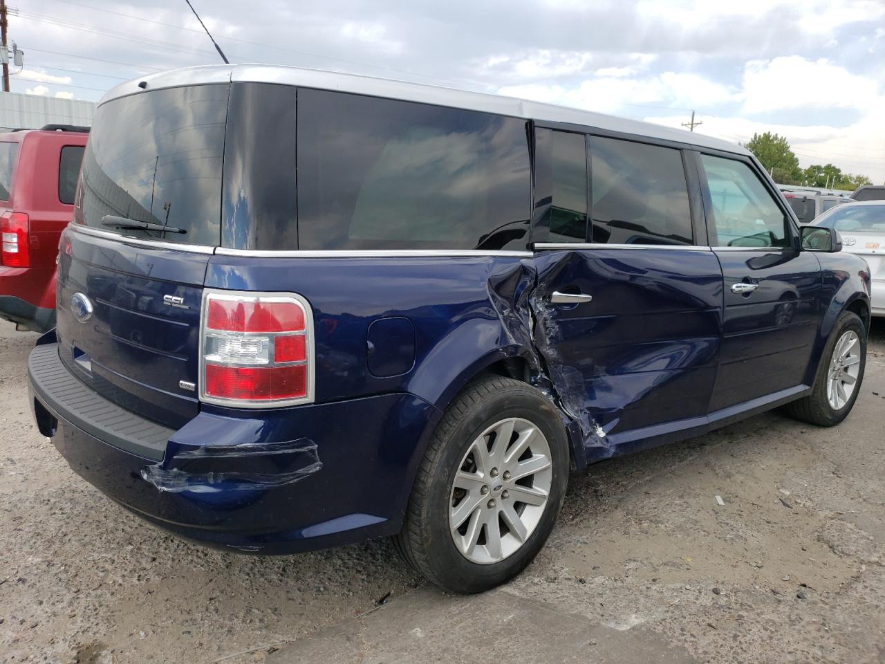 2011 Ford Flex VIN 2FMHK6CC0BBD31454 Copart auction photo, side / hail damage thumbnail 3