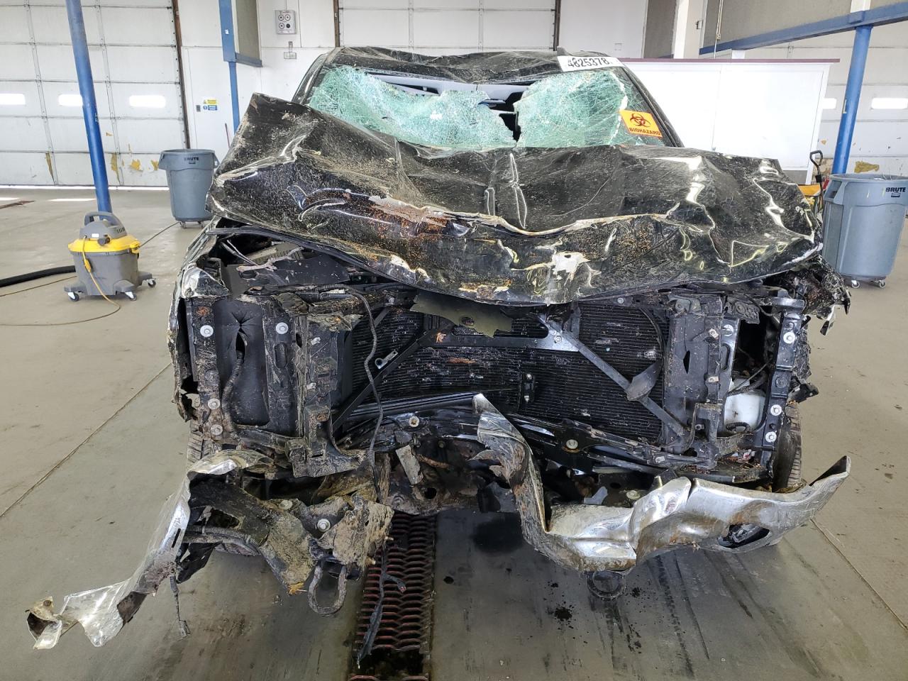 2017 Chevrolet Silverado VIN 3GCUKRER1HG418503 Copart auction photo, rollover damage thumbnail 5