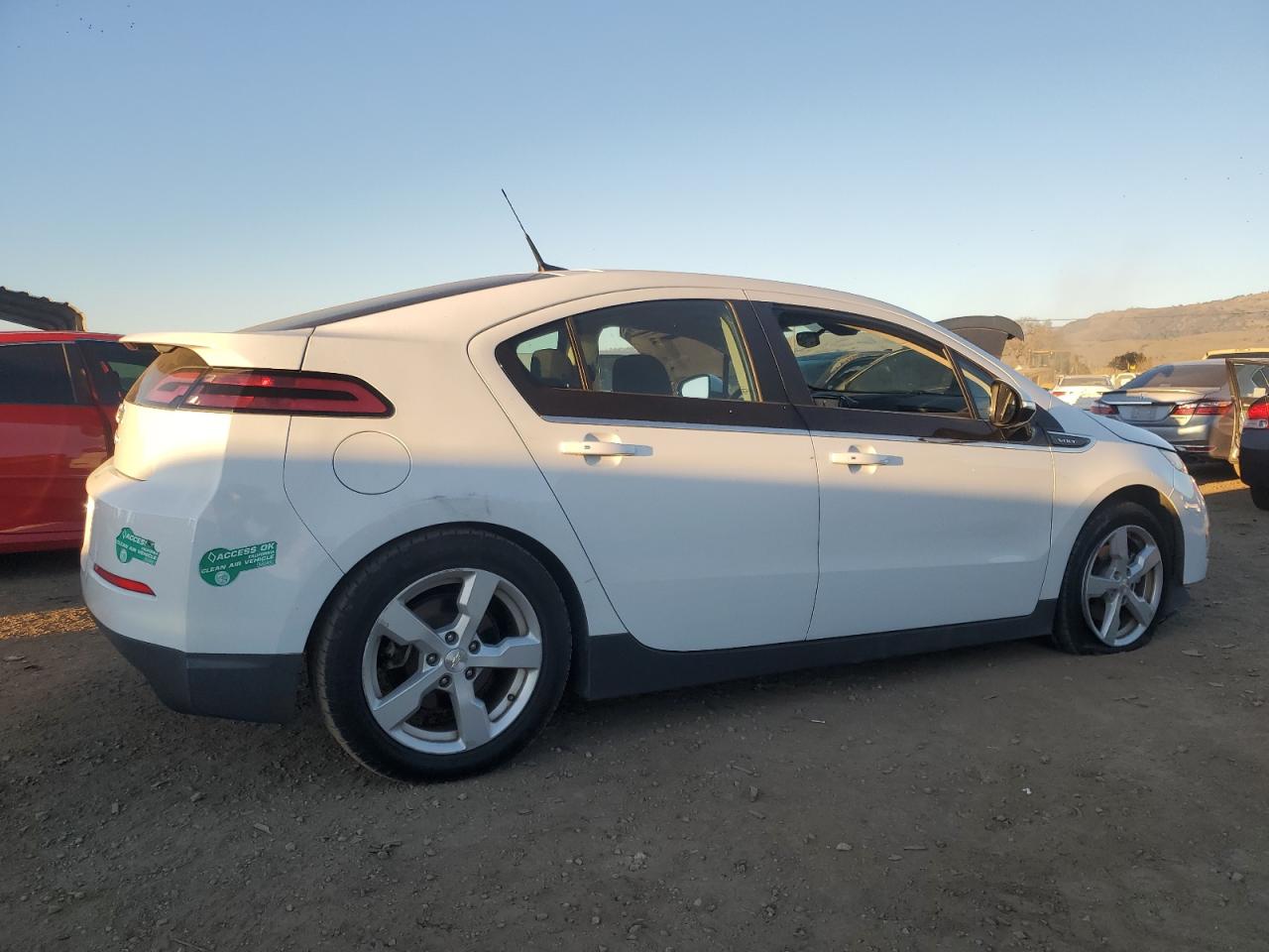 2014 Chevrolet Volt VIN 1G1RE6E4XEU169698 Copart auction photo, front end damage thumbnail 3