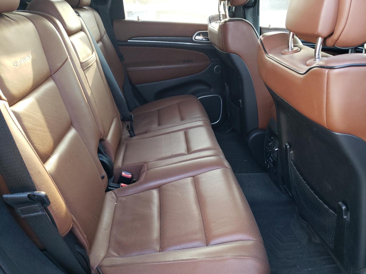 2018 Jeep Grand Cherokee VIN 1C4RJFJT6JC165423 Copart auction photo, front end / minor dent/scratches damage thumbnail 10