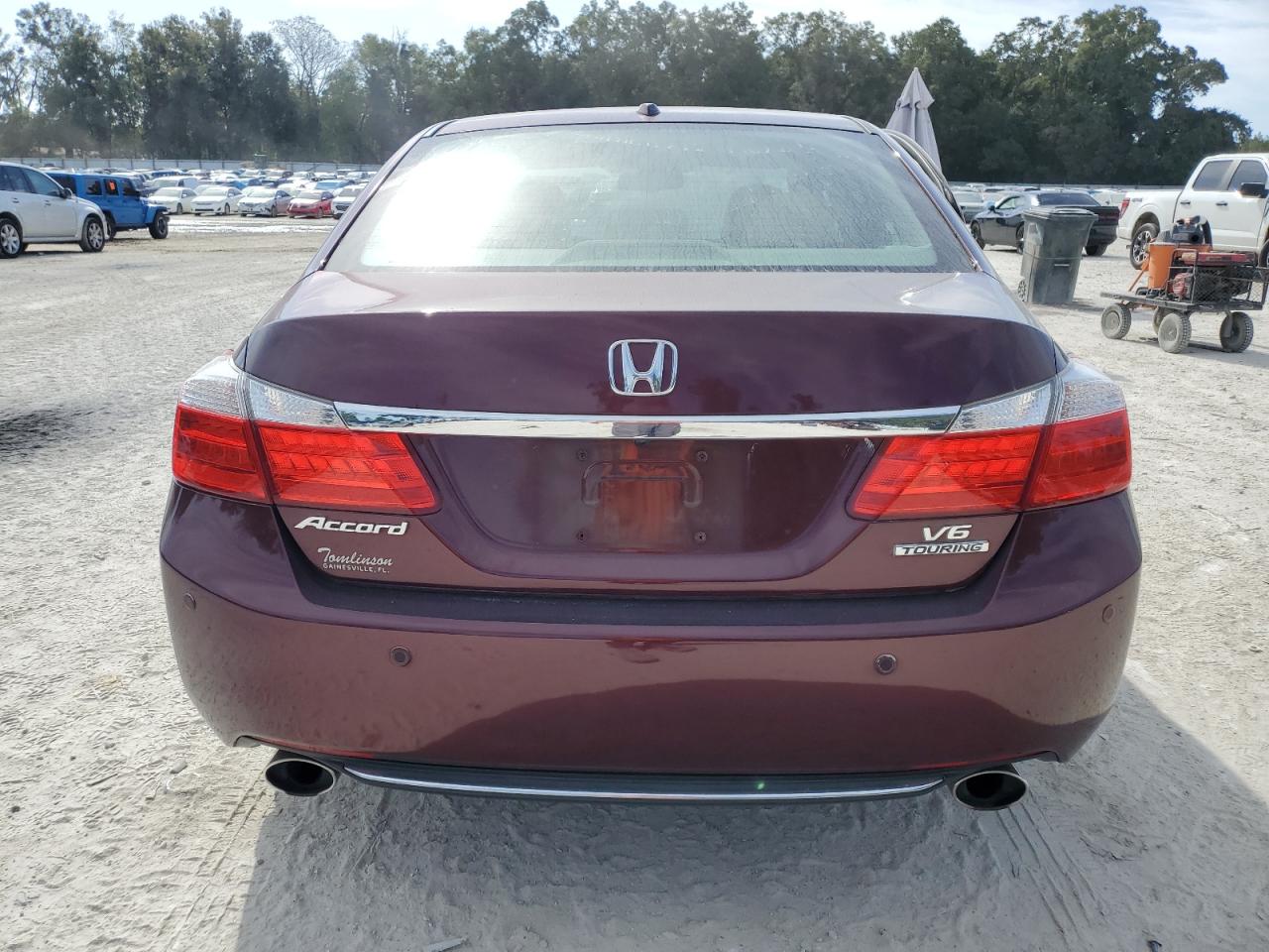 2013 Honda Accord VIN 1HGCR3F93DA008816 Copart auction photo, side / minor dent/scratches damage thumbnail 6