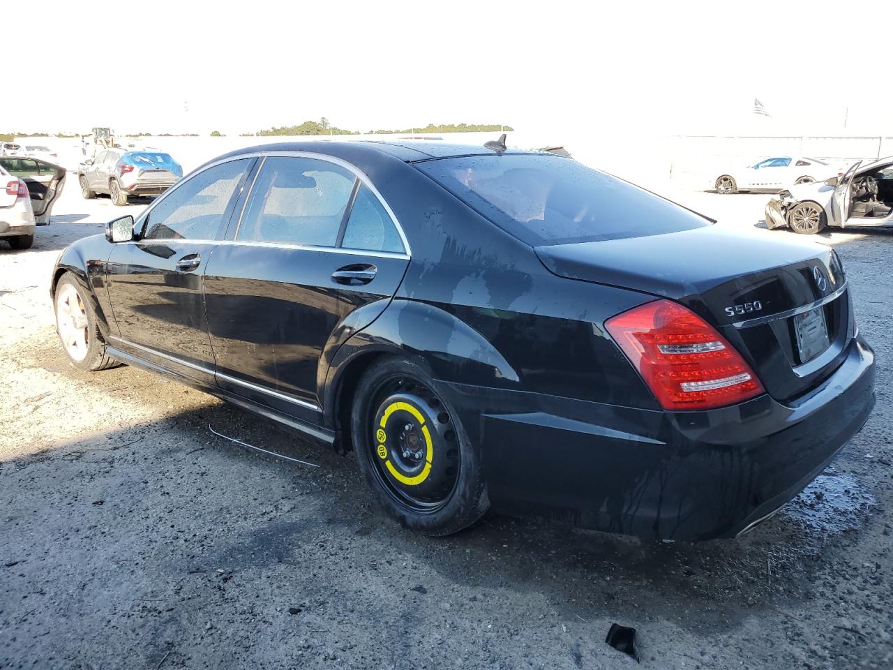 2011 Mercedes-Benz S-klasse VIN WDDNG8GB4BA383841 Copart auction photo, undercarriage damage thumbnail 2