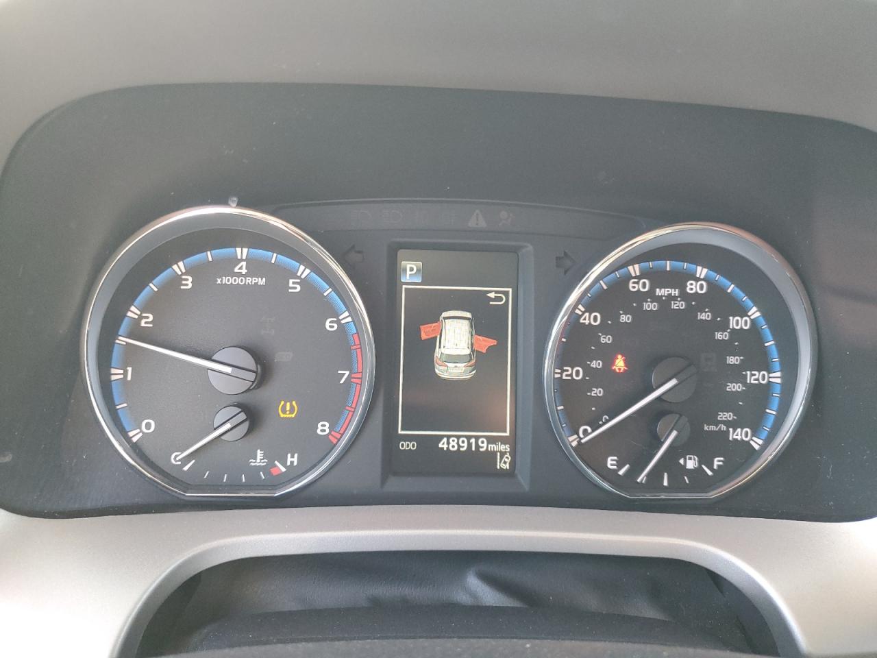 2017 Toyota RAV 4 VIN 2T3YFREV7HW391925 Copart auction photo, front end damage thumbnail 9