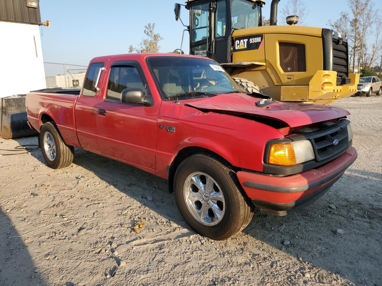1996 Ford Ranger VIN 1FTCR14X9TPB07785 Copart auction photo, top/roof / front end damage thumbnail 4