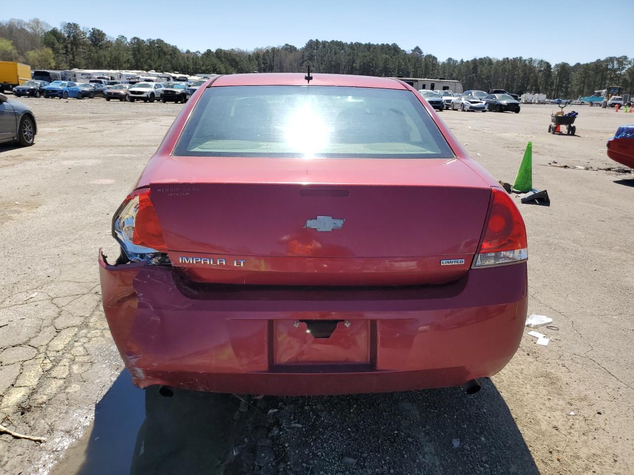 2014 Chevrolet Impala VIN 2G1WB5E34E1126516 Copart auction photo, rear end / minor dent/scratches damage thumbnail 6