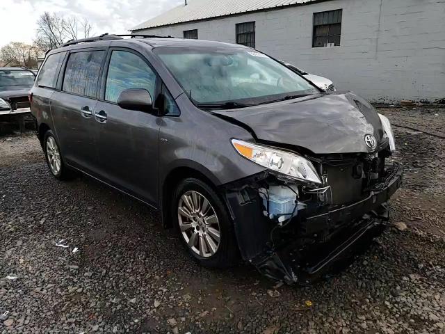 2017 Toyota Sienna VIN 5TDDZ3DC7HS163170 Copart auction photo, rear end / front end damage thumbnail 15