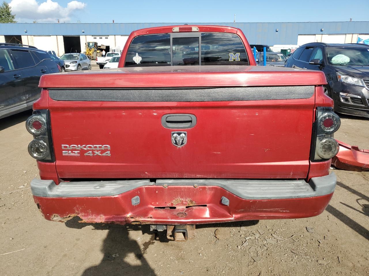 2008 Dodge Dakota VIN 1D7HW48K28S536565 Copart auction photo, front end damage thumbnail 6
