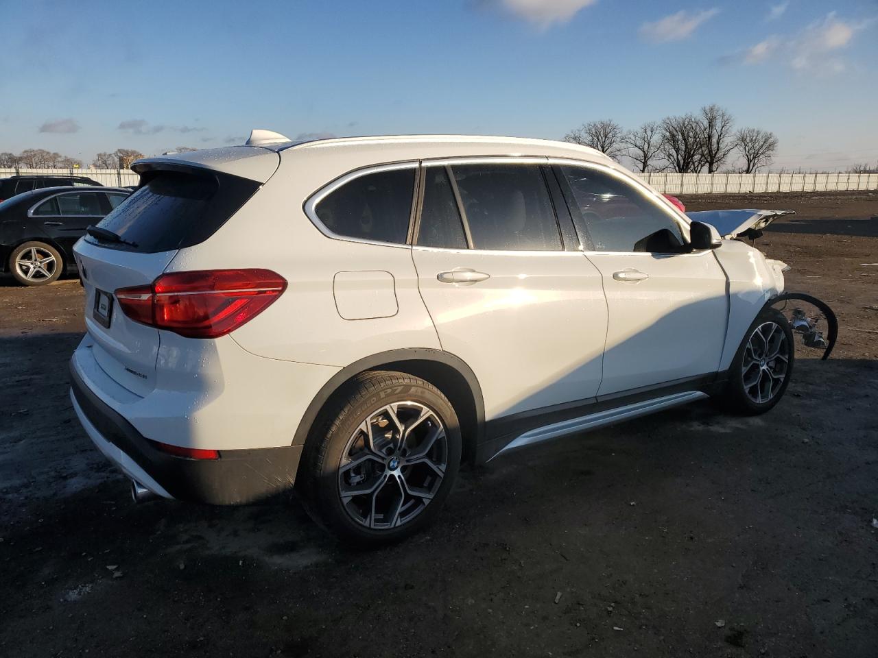 2022 BMW X1 VIN WBXJG9C00N5V20325 Copart auction photo, front end damage thumbnail 3