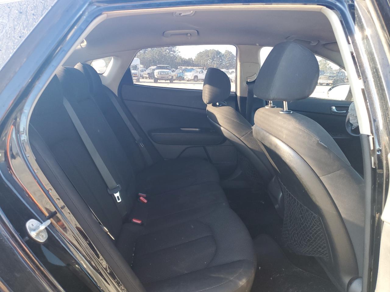 2019 KIA Optima VIN 5XXGT4L37KG307377 Copart auction photo, front end damage thumbnail 10