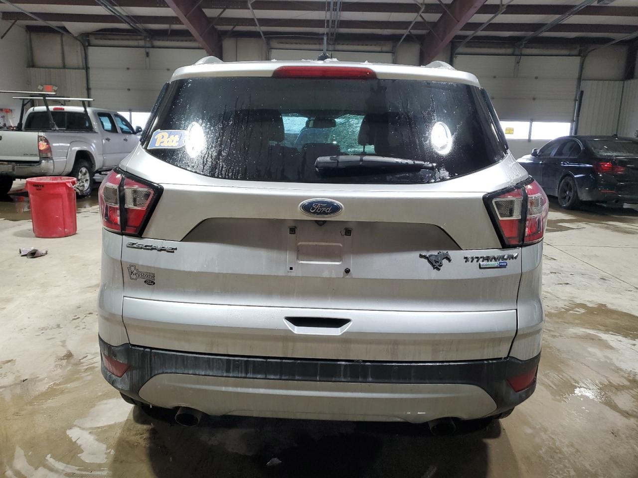 2017 Ford Escape VIN 1FMCU9J90HUC41088 Copart auction photo, front end damage thumbnail 6