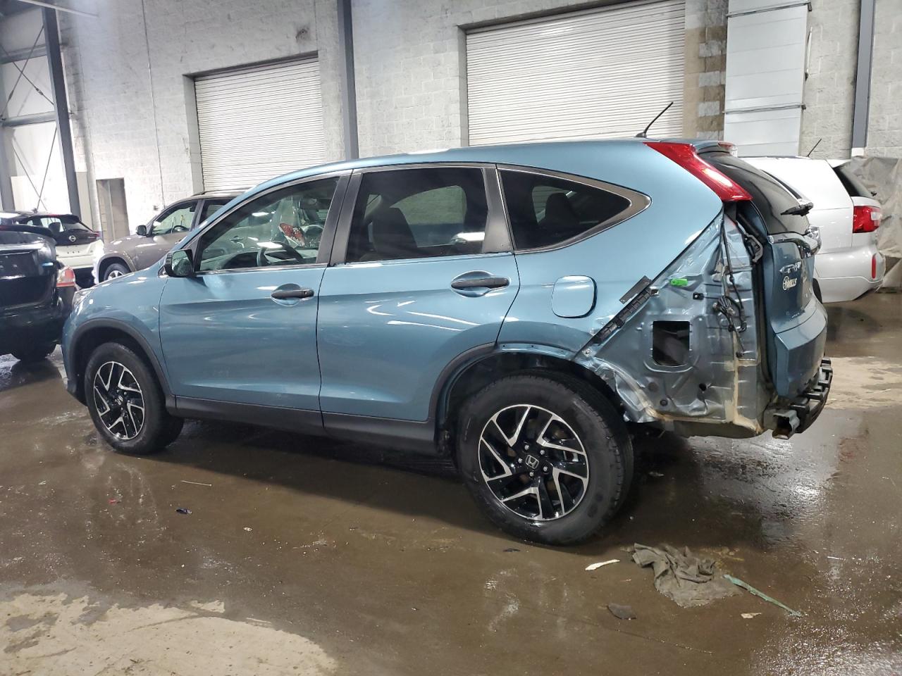 2016 Honda CR-V VIN 5J6RM4H44GL043818 Copart auction photo, rear end damage thumbnail 2
