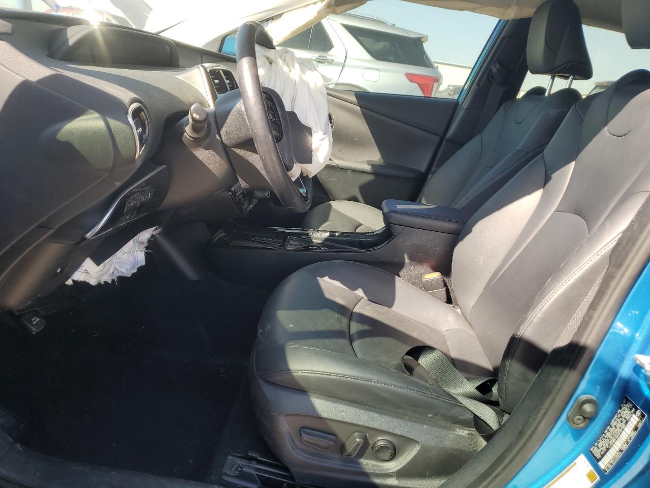 2021 Toyota Prius VIN JTDKAMFU6M3137083 Copart auction photo, front end damage thumbnail 7